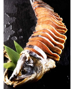 〈マルトシ吉野商店〉北海道産 寒風やぐら干し鮭寿 鮭寿姿 筒切り