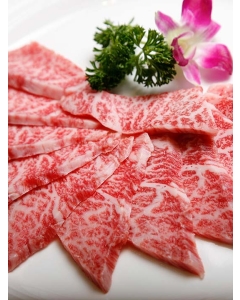 〈兵庫・川岸畜産 / 銘品100選〉神戸牛 特選リブロース焼肉 [ 牝限定 ]